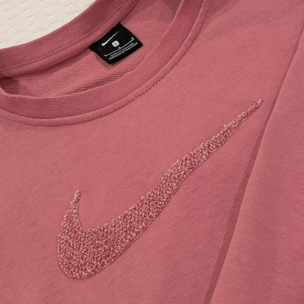 Women's LARGE Nike Pink Training Sweatshirt